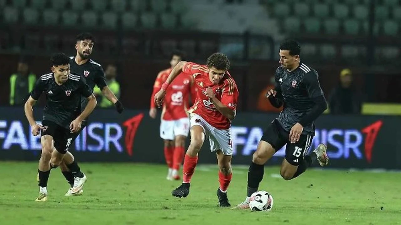 تصعيد 13 لاعبًا من ناشئي الأهلي لتعزيز صفوف الفريق في كأس عاصمة مصر